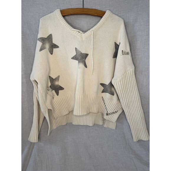 POL Sweaters - POL Hoodie Sweater Stars Womens Small Cream Pullover distressed Boho oversized